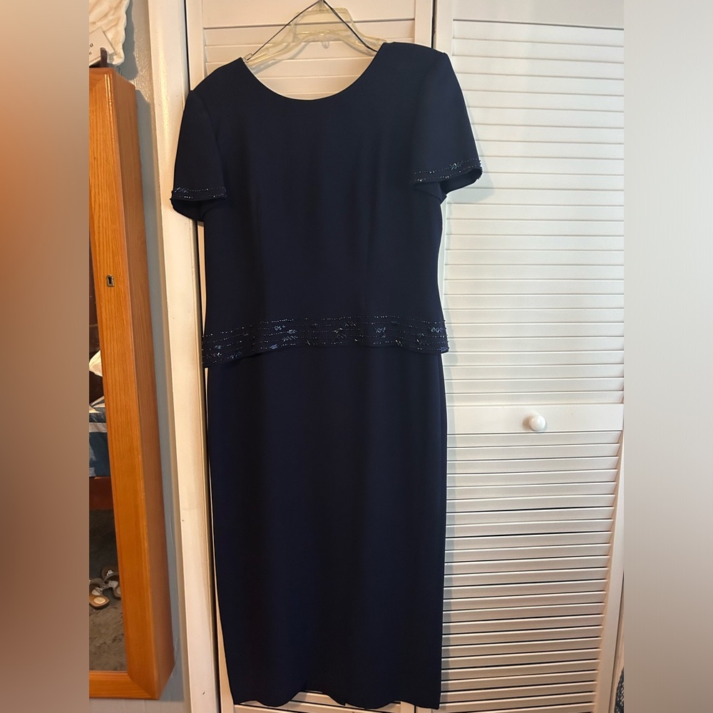 Donna Morgan 14 Formal Dress. Mother of the Bride. Navy